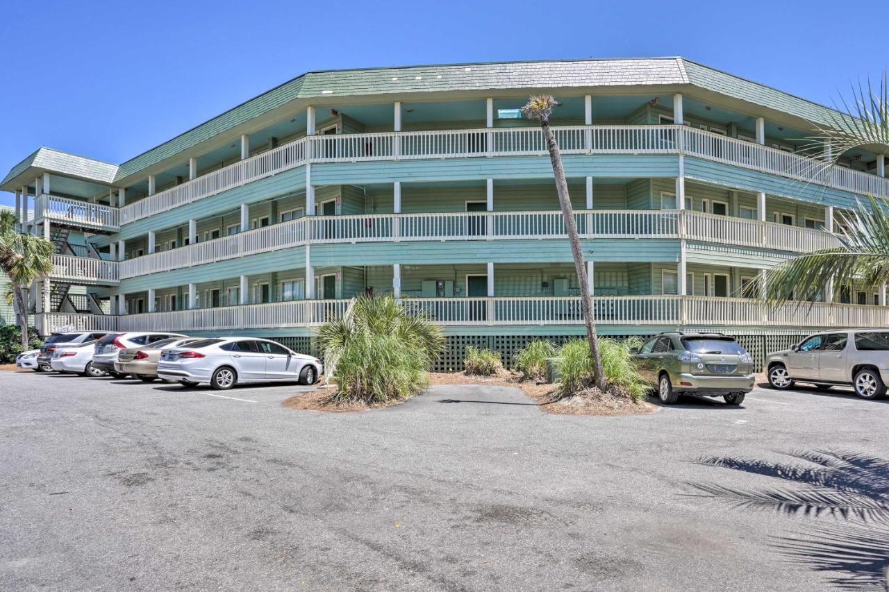 Isle Of Palms Beachfront Condo With Balcony And Pool! エクステリア 写真